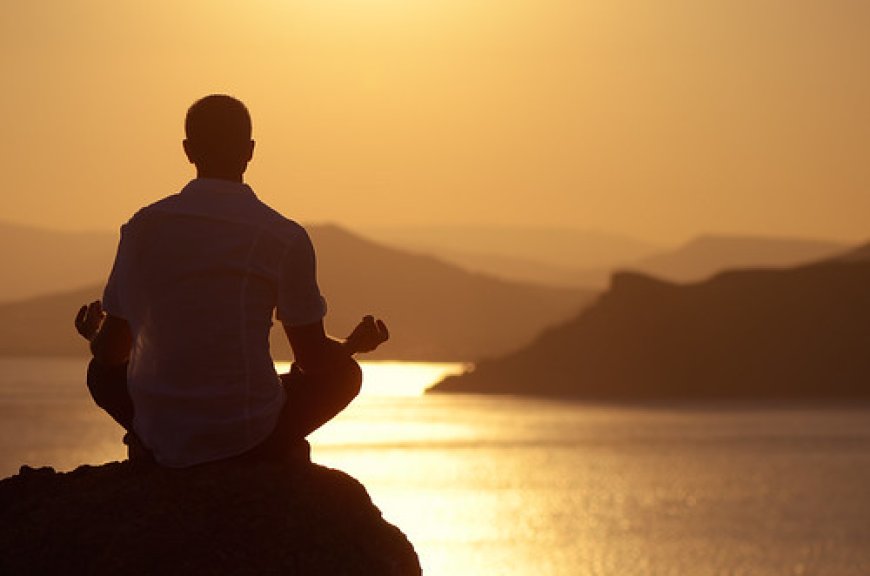 Mengoptimalkan Kesehatan Mental dengan Meditasi, Terapi, dan Pengembangan Diri